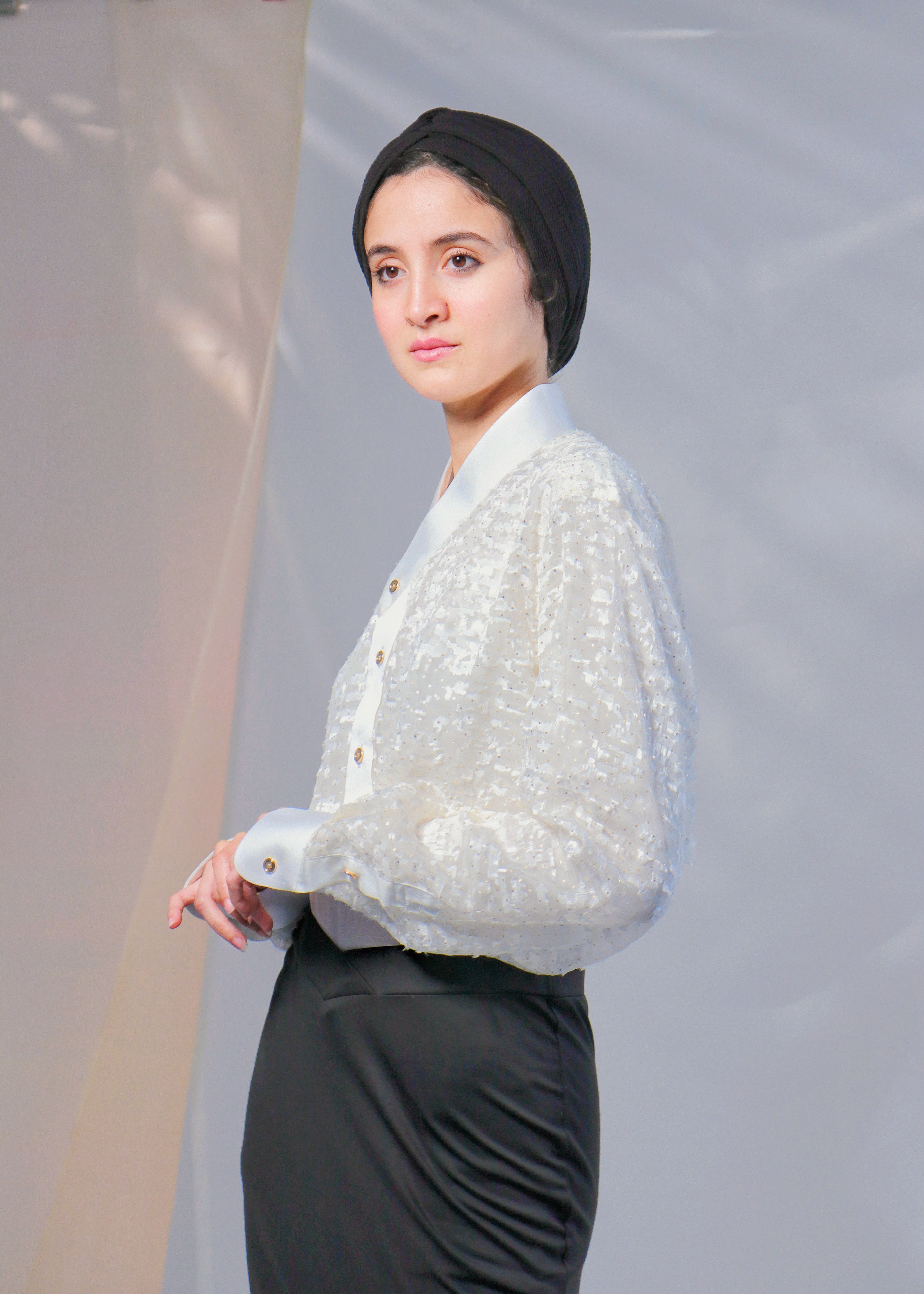 GUIROE - White & gold drop Jeogori